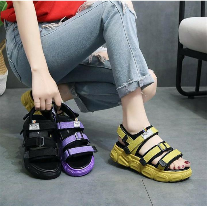 Sandal Sepatu Wedges Wanita Kekinian Warna Hitam Sendal Gunung Tali Cewek Import Korea Korean Style 