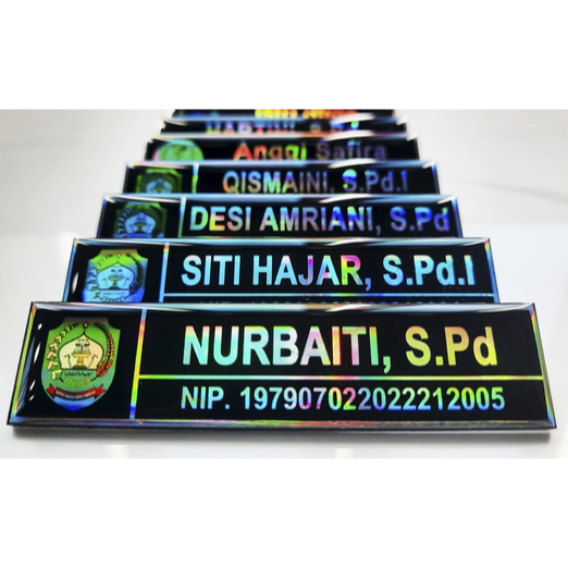 MURAH Nametag nama dada hologram / Papan Nama Akrilik Peniti dan Magnet nametag nama dada pelangi / nametag nama dada rainbow