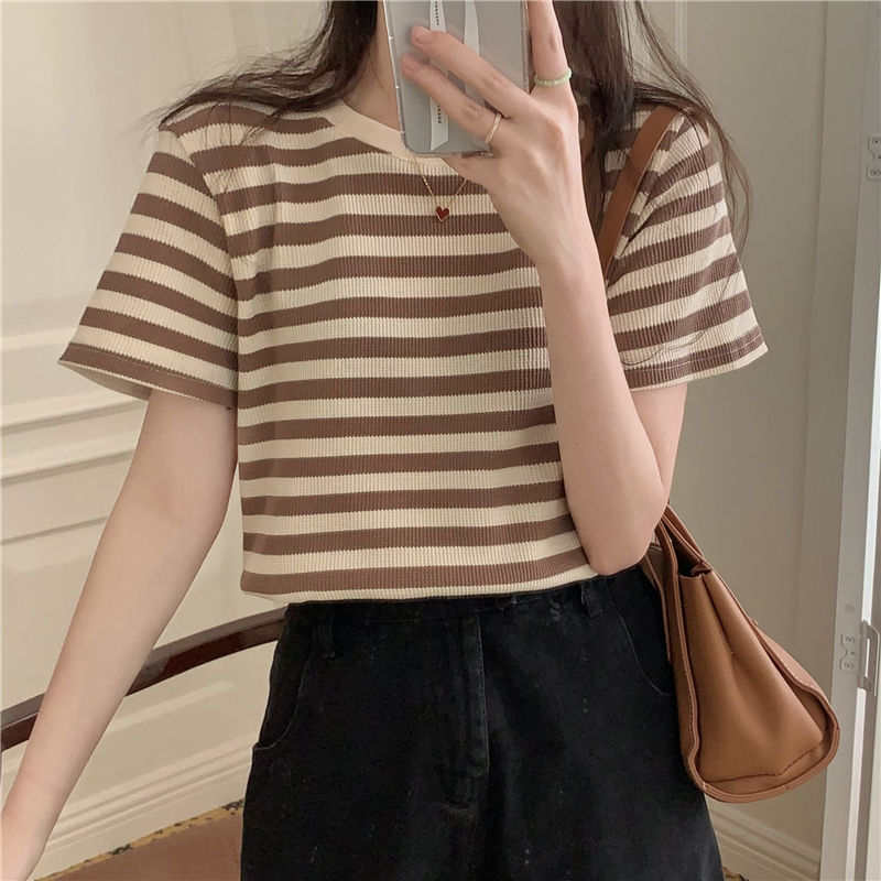 BEARYJEANS Striped T-shirts Crop Wanita Lengan Pendek Vintage Summer Streetwear Kaos Rajut Wanita Bergaris Korea Style Import - BJ091