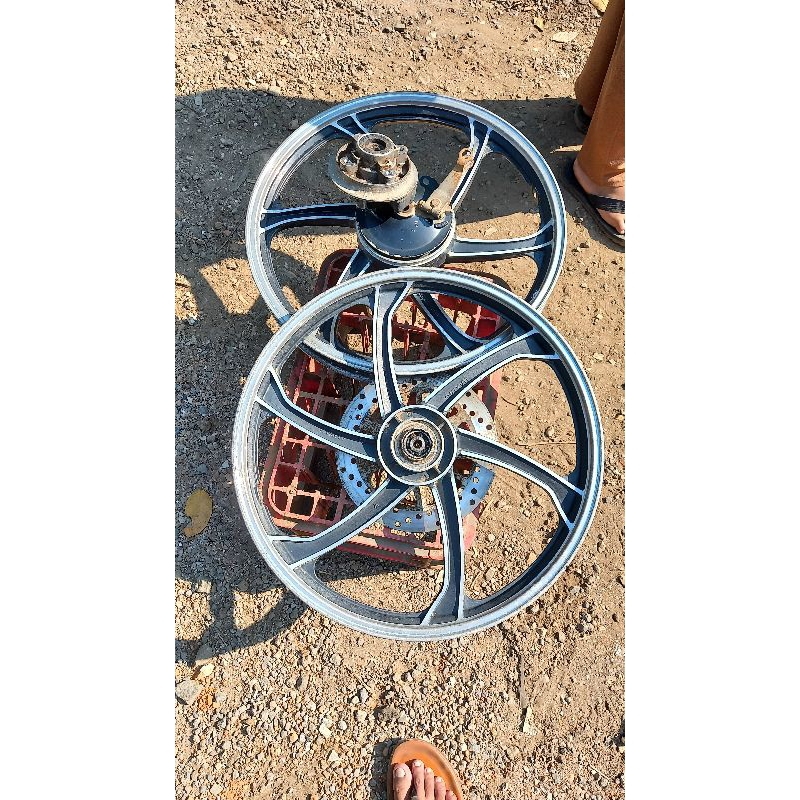 Velg Copy RacingBoy lawasan bermerk daxing For Yamaha/F1z/F1zr/Force