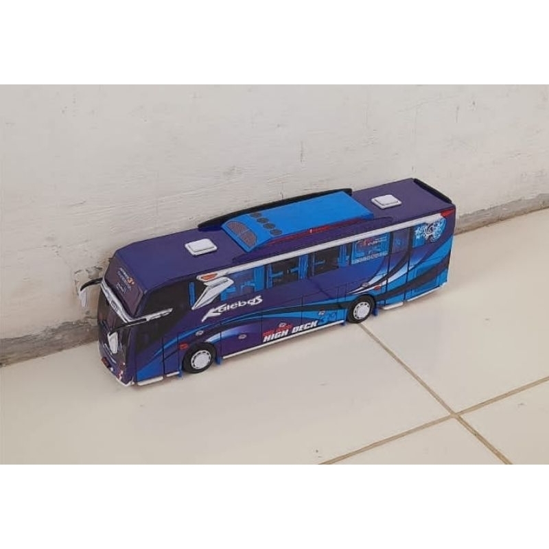 miniatur papercraft bus skala 50 kalebas Al haj