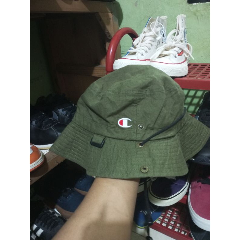 topi BUCKETHATS CHAMPIONS original