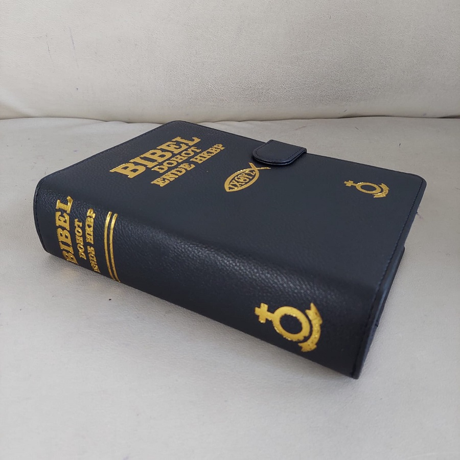 Bibel Dohot Ende HKBP Besar Hard Cover Agenda Buku Bible Suplemen 864 Nyanyian Lagu Pujian