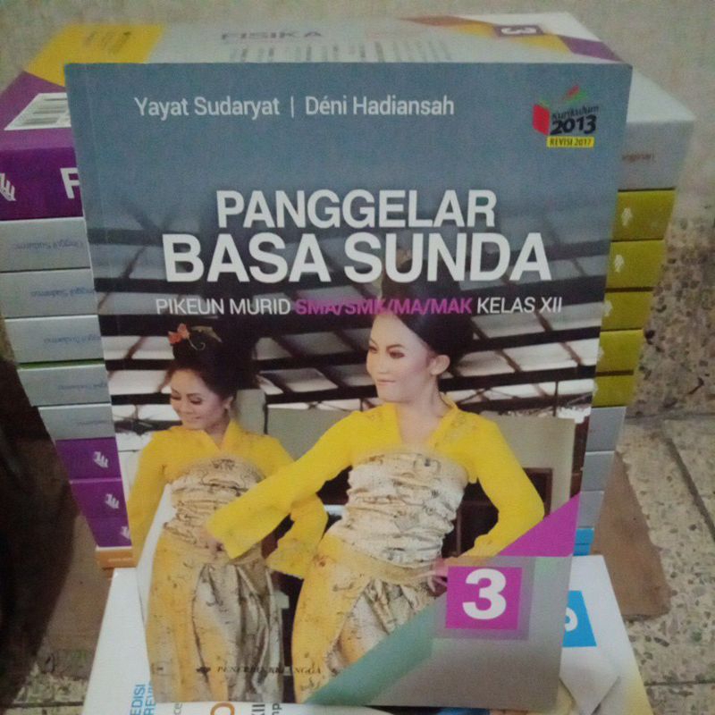

BUKU PANGGELAR BASA SUNDA PIKEUN MURID SMA/MA KELAS 12 SMA