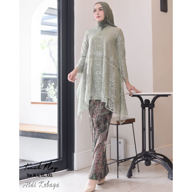 TUNIK FLOY BUSUI//BAHAN TILLE SAPTO PREMIUM//SERAGAMAN KELUARGA//BAJU PESTA LAMARAN//BAJU KONDANGAN//BAJU LEBARAN//KEBAYA WISUDA//KEBAYA TERBARU//KEBAYA ORIGINAL//KEBAYA MODERN//BY ALDI KEBAYA