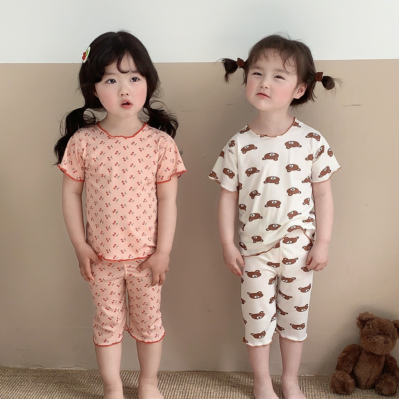 Piyama dua potong/pakaian kasual untuk anak/baju tidur anak/pakaian anak import setelan anak import