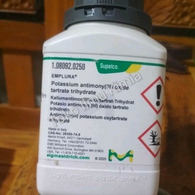 Kalium Antimoni(lIl) Oksida Tartrat - Merck - Eceran 5 gram