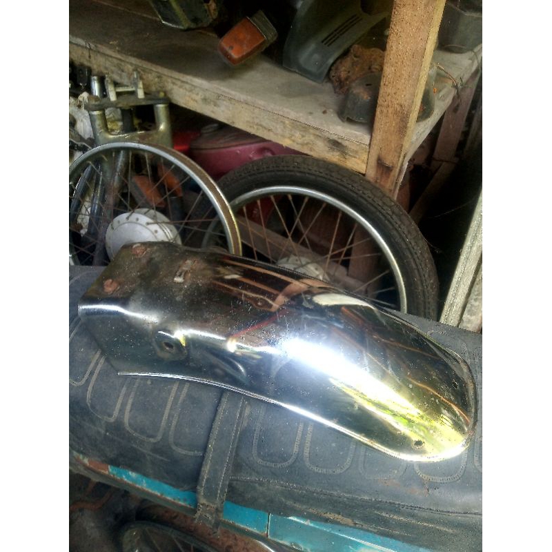 spakbor belakang rx100 original