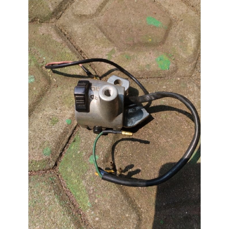 Holder saklar Kiri Yamaha V75dx V 75 DX original Nos