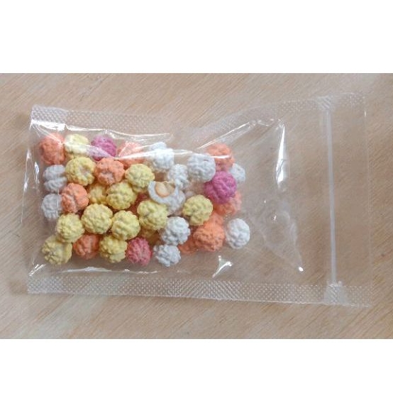 

SNACK SEHARGA 5000/ 50g PERMEN KACANG CHIASEED HIMSLAT KISMIS