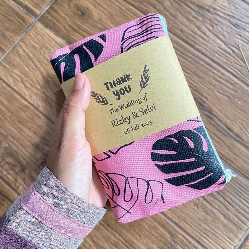 Souvenir Dompet Bahan Semi Kanvas Monstera UK 14X10 LENGKAP TC