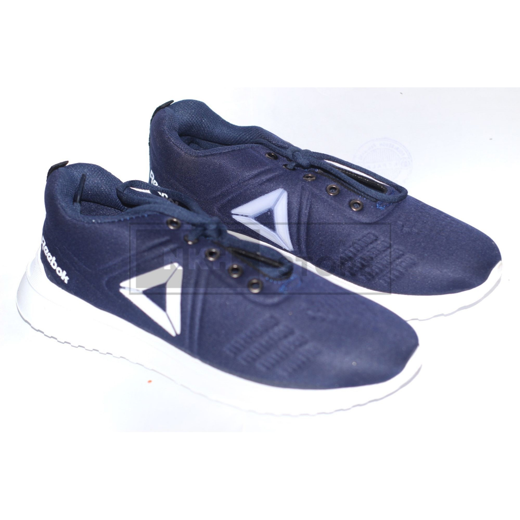 Sepatu Sekolah Olahraga Reebok