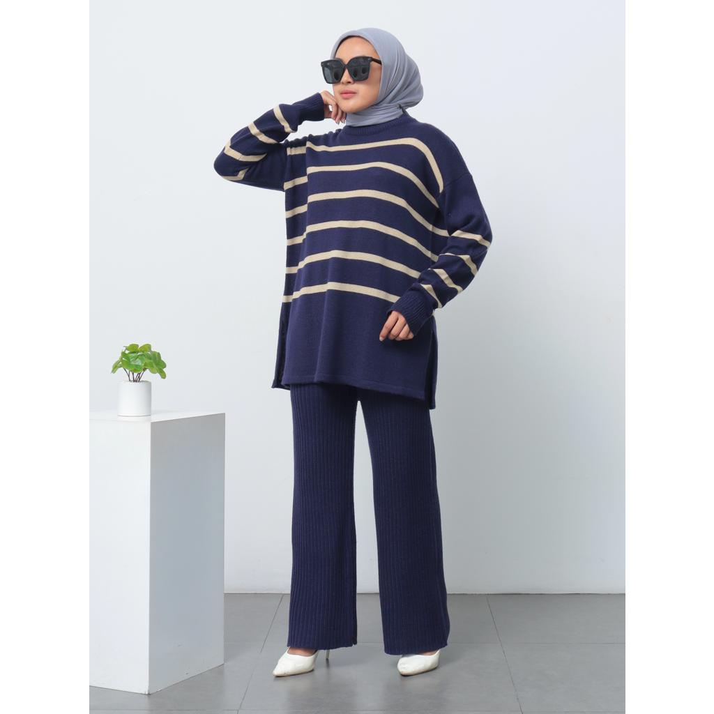 One Set Rajut Stripe Uri Jumbo - 2306.01.026