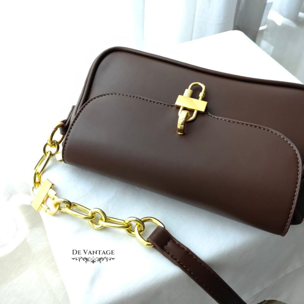 BETH Shoulder Flap Bag