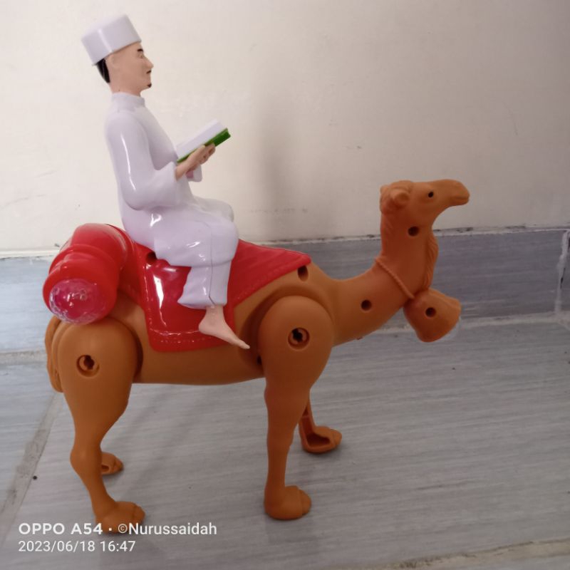 mainan boneka unta oleh oleh haji umroh