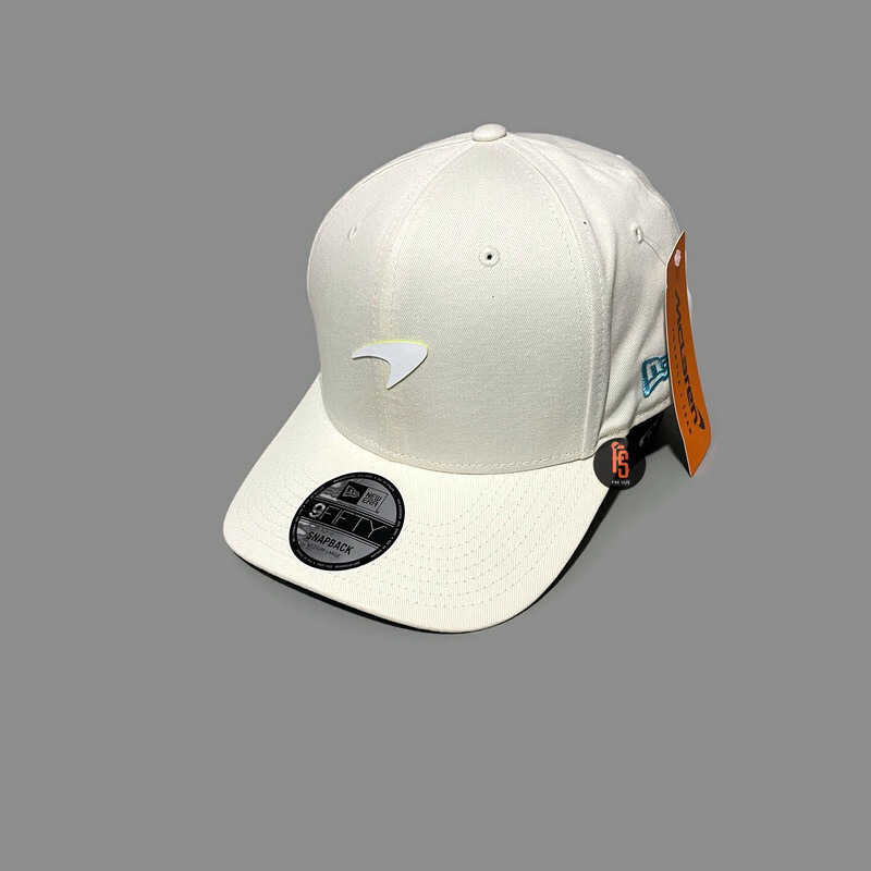 TOPI NEW ERA ORIGINAL 950 MCLAREN INFILL LOGO PRECURVE IVORY