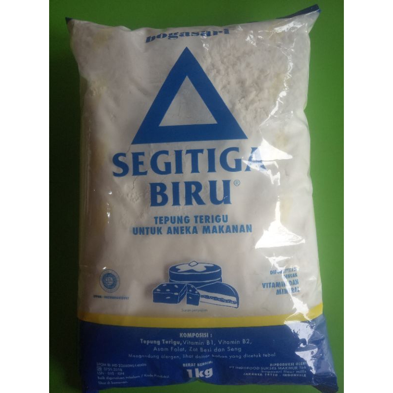 

Tepung Terigu Segitiga Biru 1kg