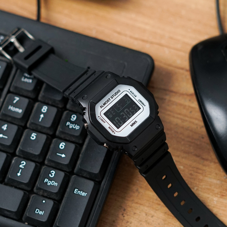 Almost Studio - Jam Tangan Digital - Black White
