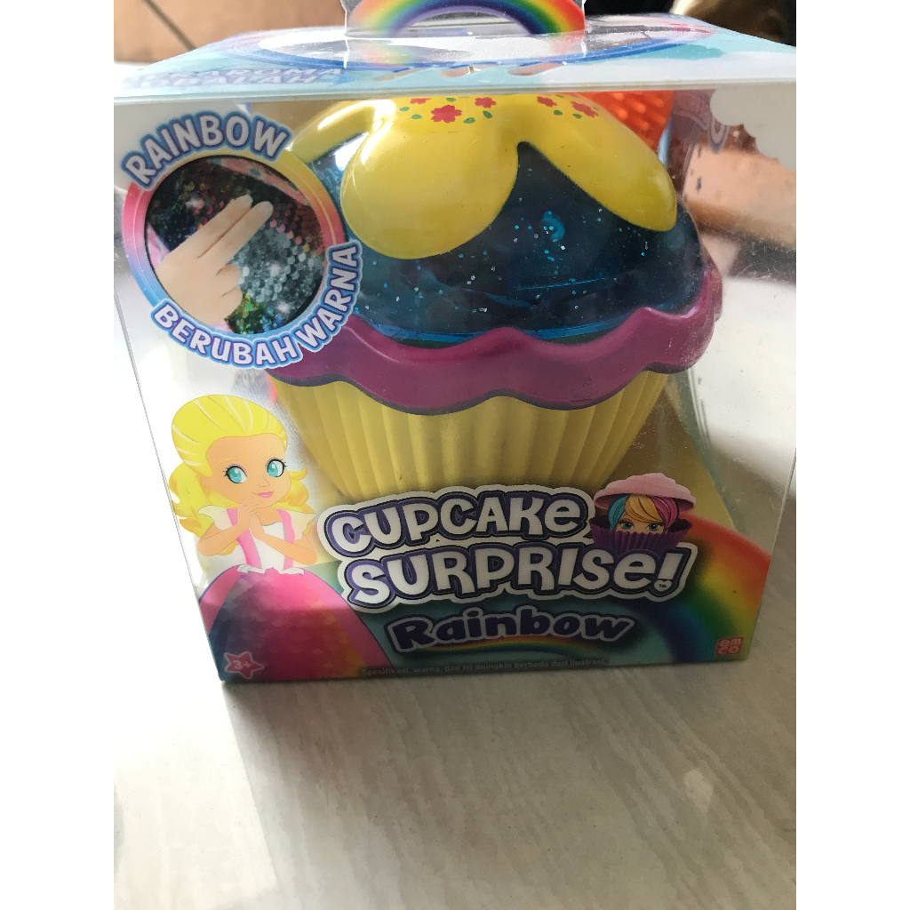 Cupcake Surprise Rainbow