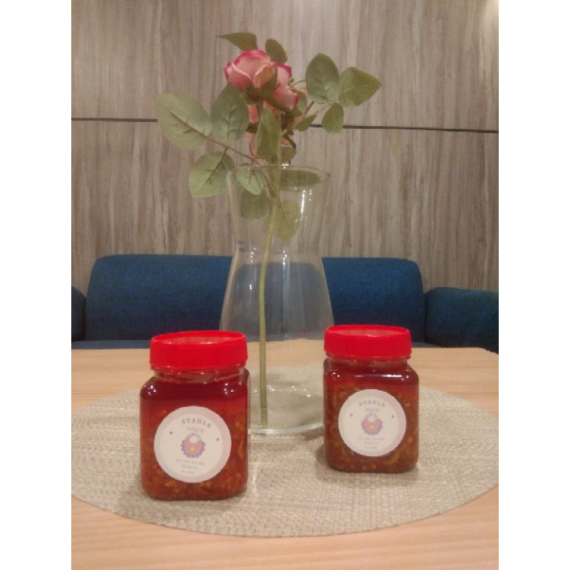 

Sambal Teri Medan dan Sambal Cumi Pedas By Mbah Calla