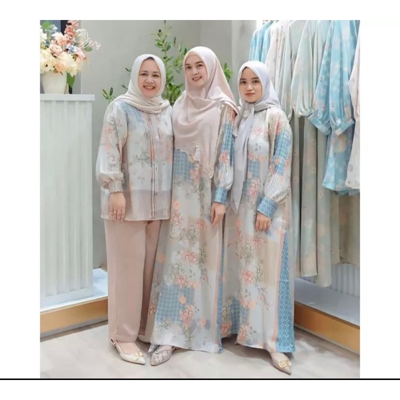 Preloved Etincelle dress muda official