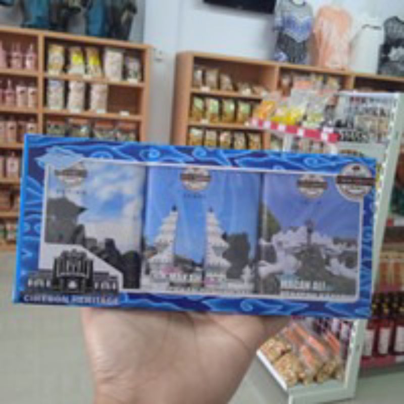 

Chocobond Cirebon Heritage 150gr