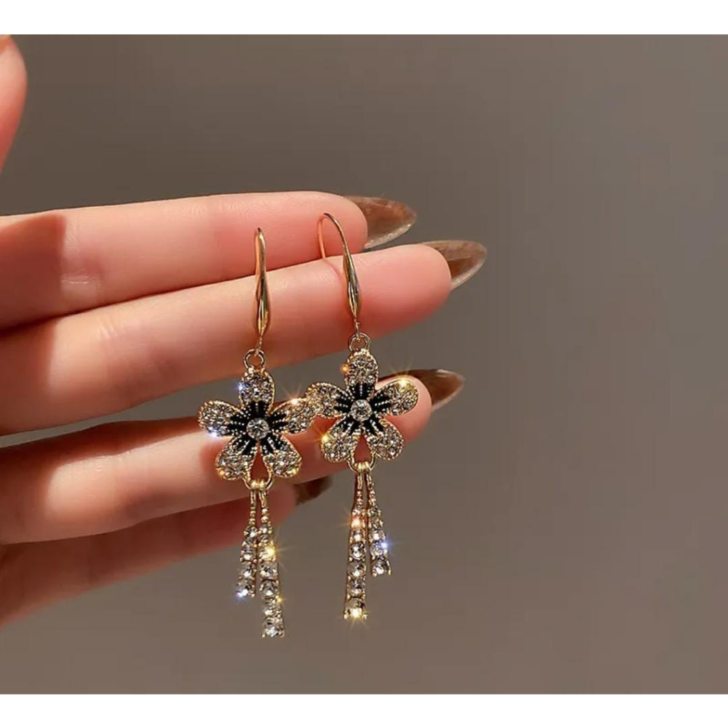 DHIO - Anting anting bunga kristal panjang juntai