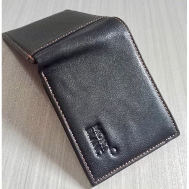 dompet pria lipat dua berkualitas dan keren dari anton hilmanto bahan kulit asli berkualitas import #dompet #dompetpria #dompetlipat #dompetcowok