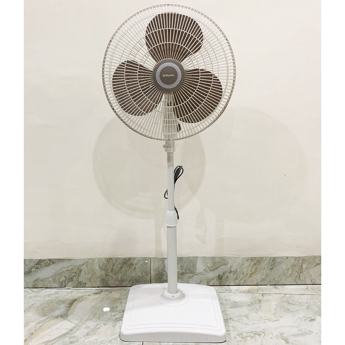 KIPAS ANGIN MIYAKO KAS 1607K PL / KAS1607KPL / KAS 1607KPL STAND FAN 16INCH