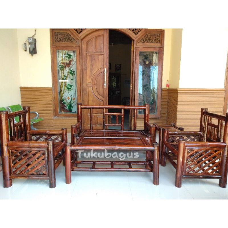 Kursi bambu teras mojokerto