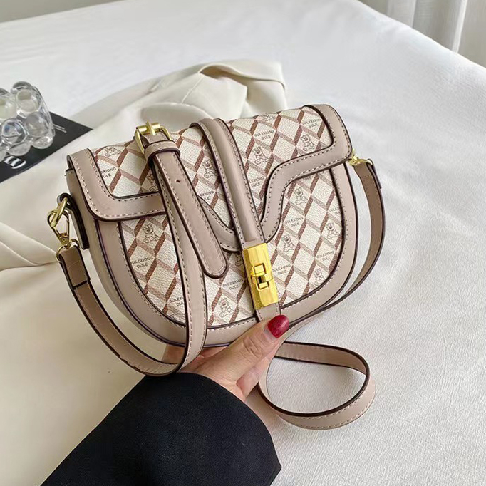 BJ43647 - BROWN/BEIGE TAS SLEMPANG WANITA FASHION IMPORT MODIS ELEGAN TERMURAH TERLARIS TERBARU BAGSTORE JAKARTA TAS BATAM  BQ3647