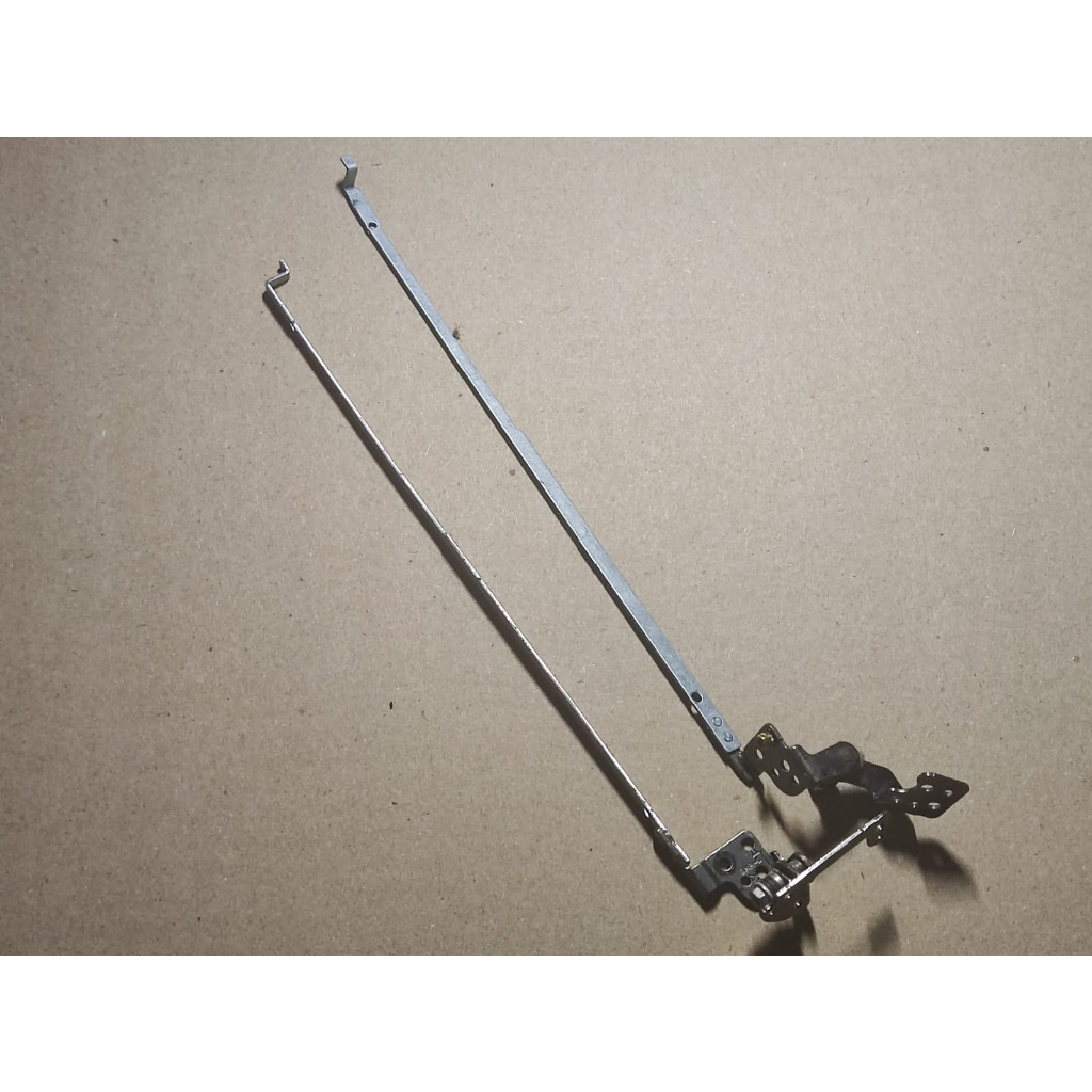 Engsel Laptop HP Notebook 1000