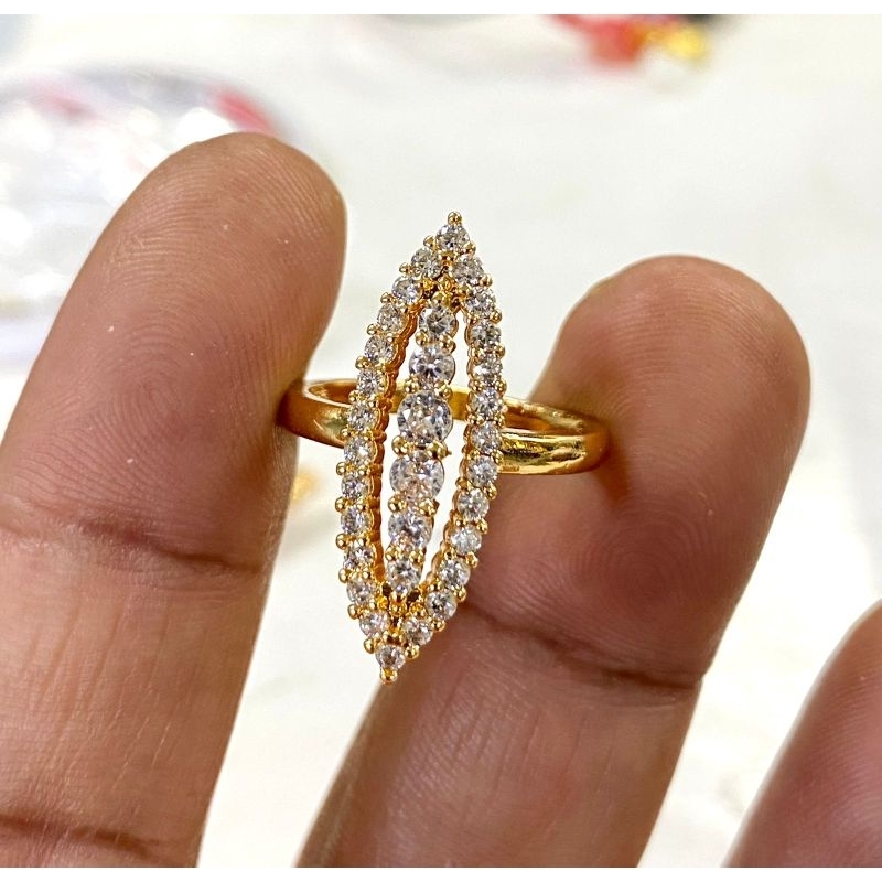 cincin wanita lapis emas //cincin permata//cincin penganti emas