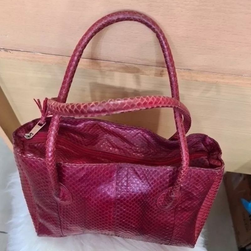 TAS KULIT ASLI RED SNAKE SKIN