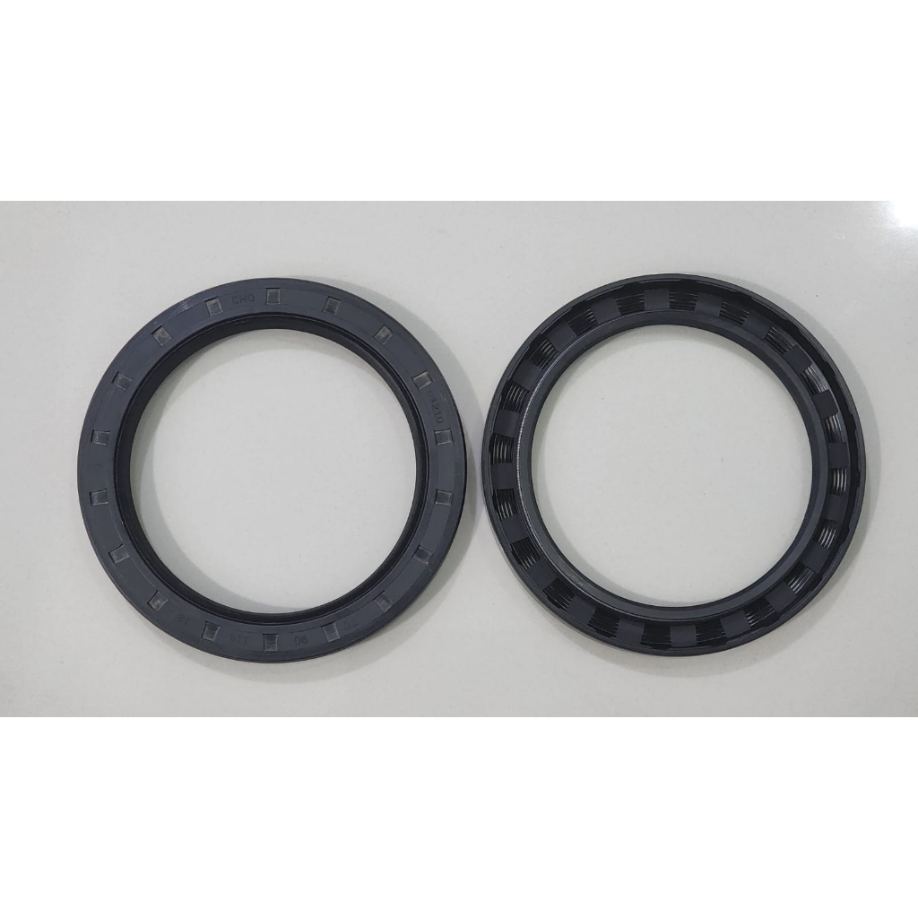OIL SEAL TC 430 470 25 . TC 430 X 470 X 25 NBR TAIWAN