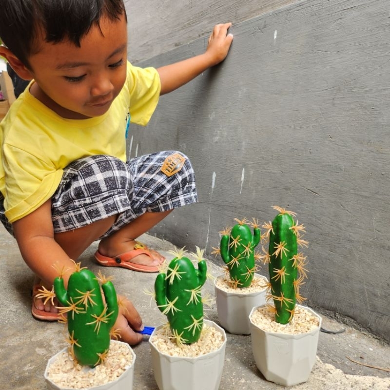 Kaktus mini sukulen / kaktus plastik (Pot Dijual Terpisah)