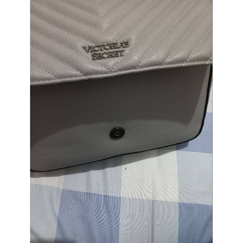 victoria secret bag preloved