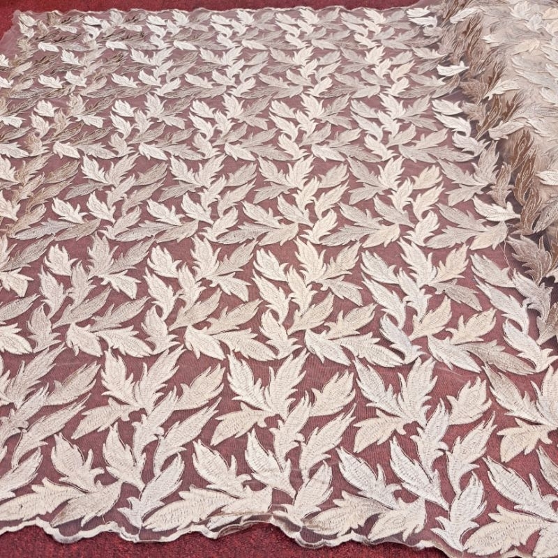 kain tile bordir motif daun-daun jepang