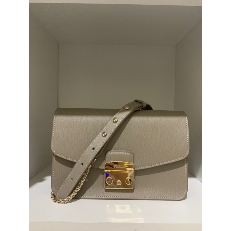 PRELOVED TAS FURLA METROPOLIS ORIGINAL