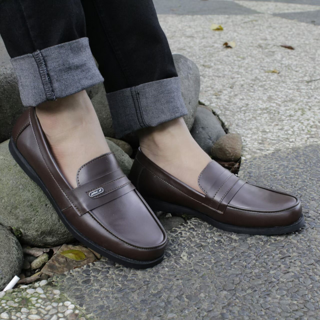 sepatu Kasual Slip On Pria Kulit Pu Sintetic Premium Ori Hitam Coklat Modis Modern Enoz Slim