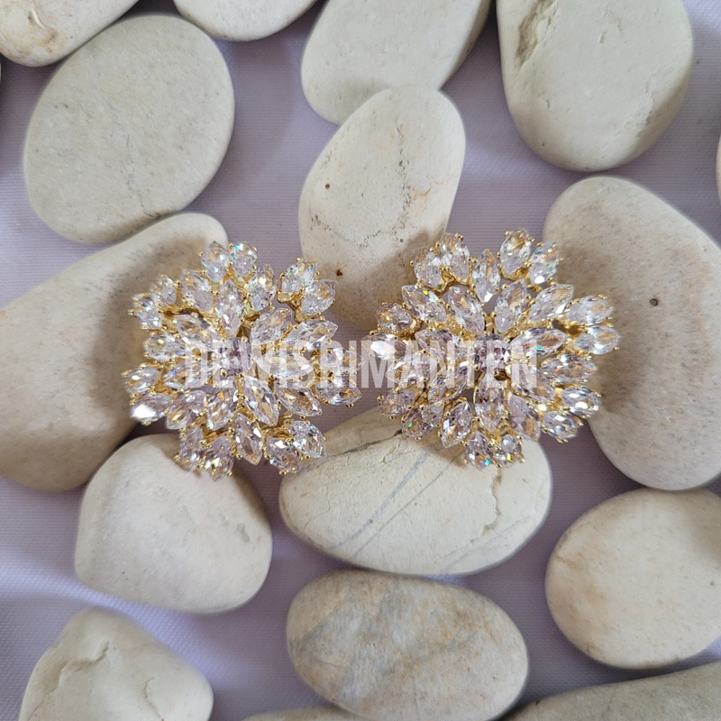 Giwang pengantin/Anting pengantin