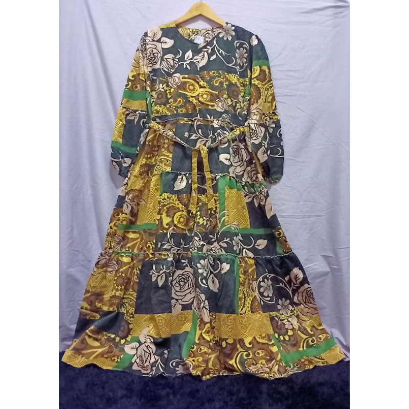 Gamis Taris Busana hijau motif satin velvet