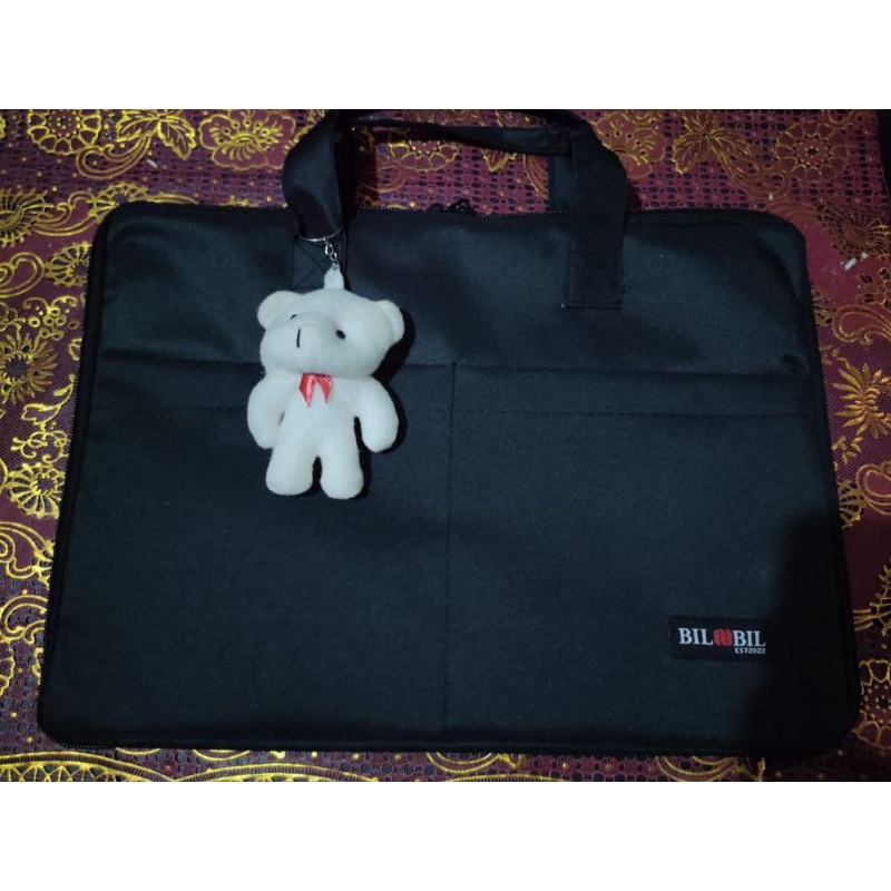 Ganungan kunci boneka. Gantungan aksesoris tas