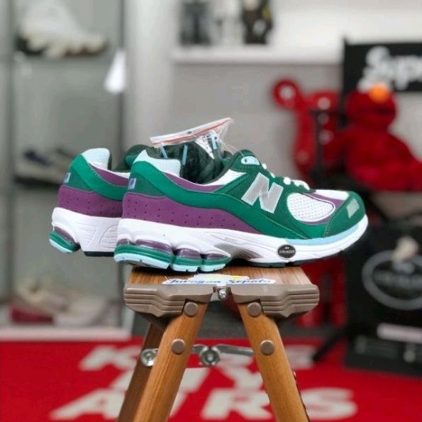 New Balance 2002R x Up There &quot;Backyard Legends&quot;