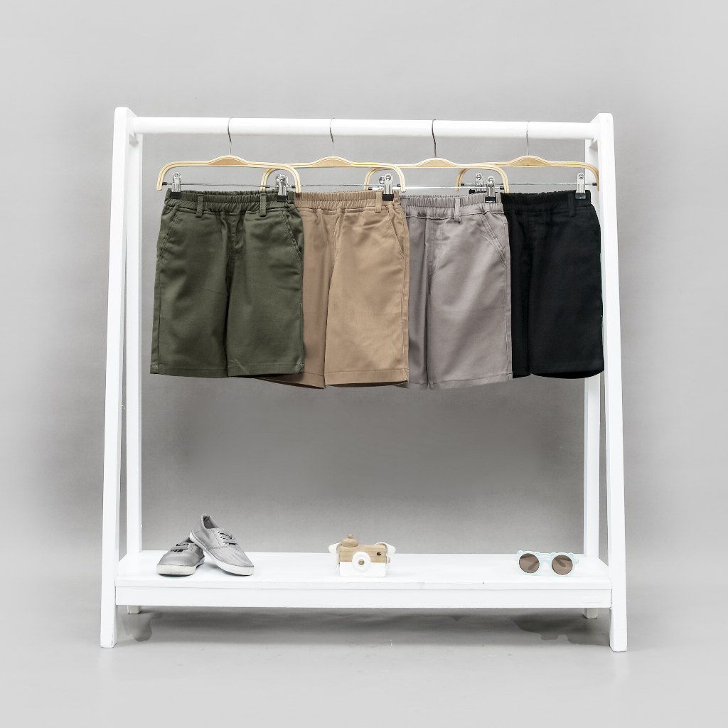 KINZARRA Celana Chinos Anak Pendek Dark Olive