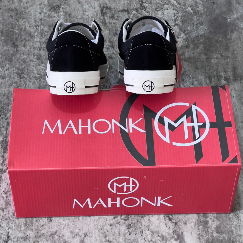 MAHONK - Sepatu Sneakers Low Black White Sepatu Pria Wanita