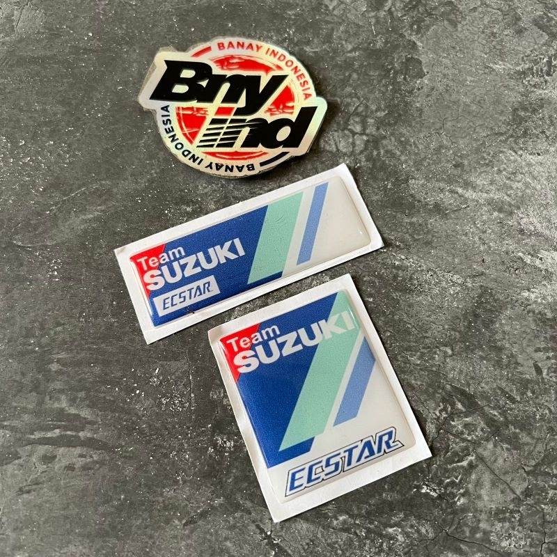 Stiker Sticker Emblem Team SUZUKI ECSTAR timbul