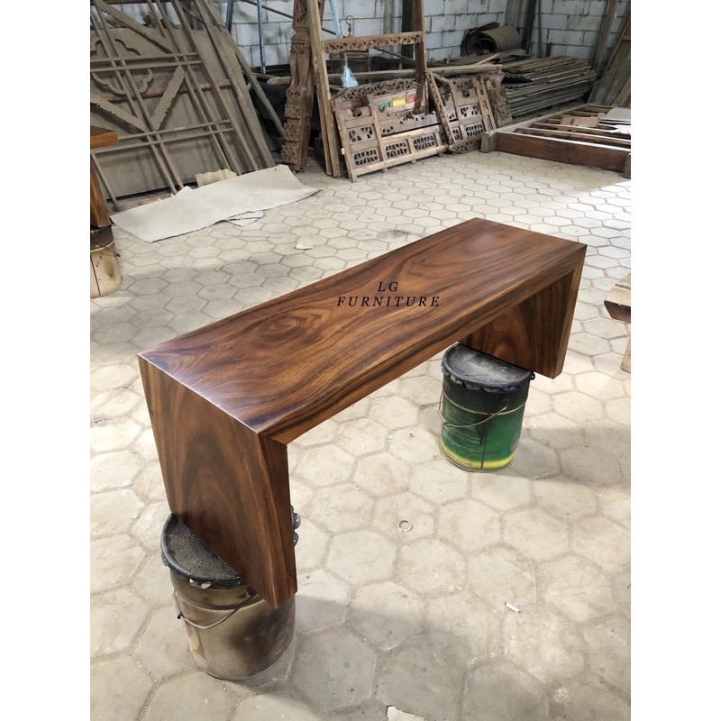 Bangku teras solid kayu trembesi