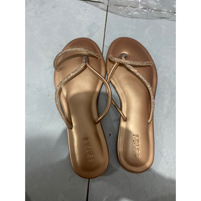 new ready sandal sensini bkk
