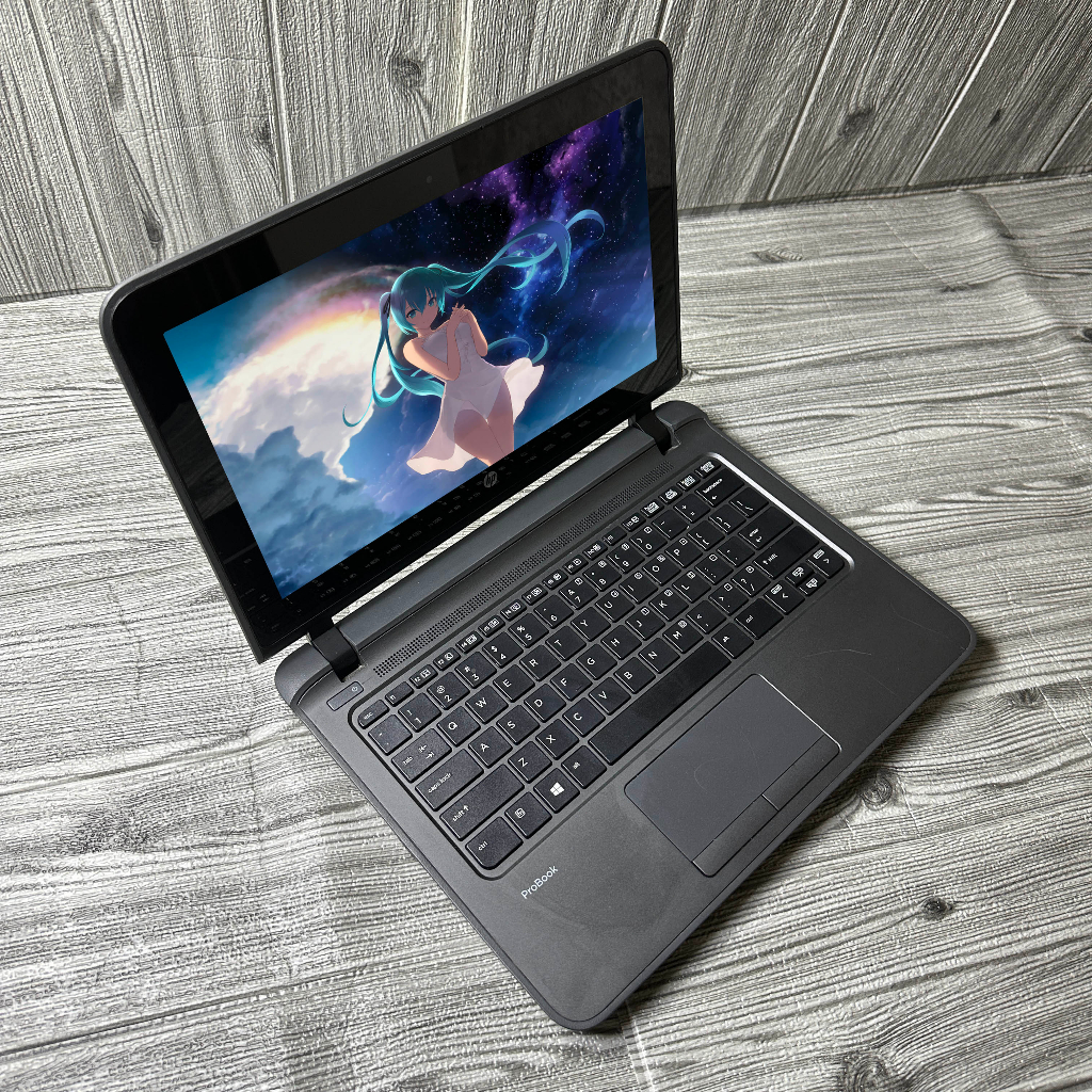 lenovo thinkpad laptop HP EE 11G2 TOUCHSEREEN  Inter Core 3  Ram 8GB SSD 128GB original berkualitas Mulus Bekas